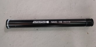 SR SUNTOUR Axle 15AH2 110x15mm FKA117-00 OEM